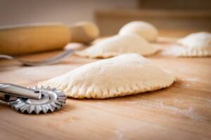 Come si prepara il panzerotto fritto pugliese: la ricetta originale