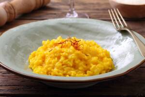 Delizioso e colorato: ecco come fare il risotto allo zafferano anche con il Bimby