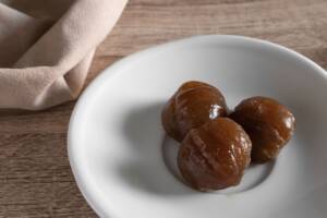 Castagne caramellate, un dolce autunnale