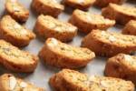 Cantucci e tozzetti: qual è la differenza tra questi due biscotti?